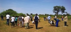 BURKINA FASO : Reboisement sur les berges du barrage de ZIGA