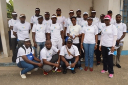 Sensitization against fraud and leaks: Douala's Young Water and Sanitation Professionals go door to door